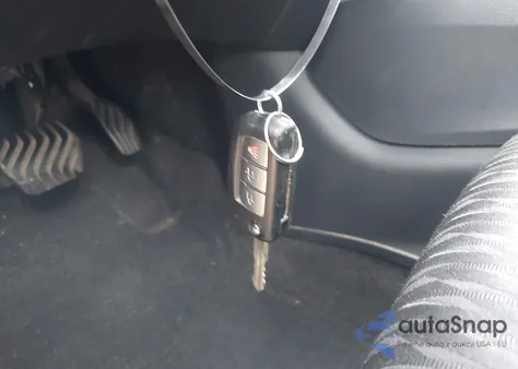 2019 Nissan Rogue S z USA, uszkodzony, nr VIN 5N1AT2MT5KC789772